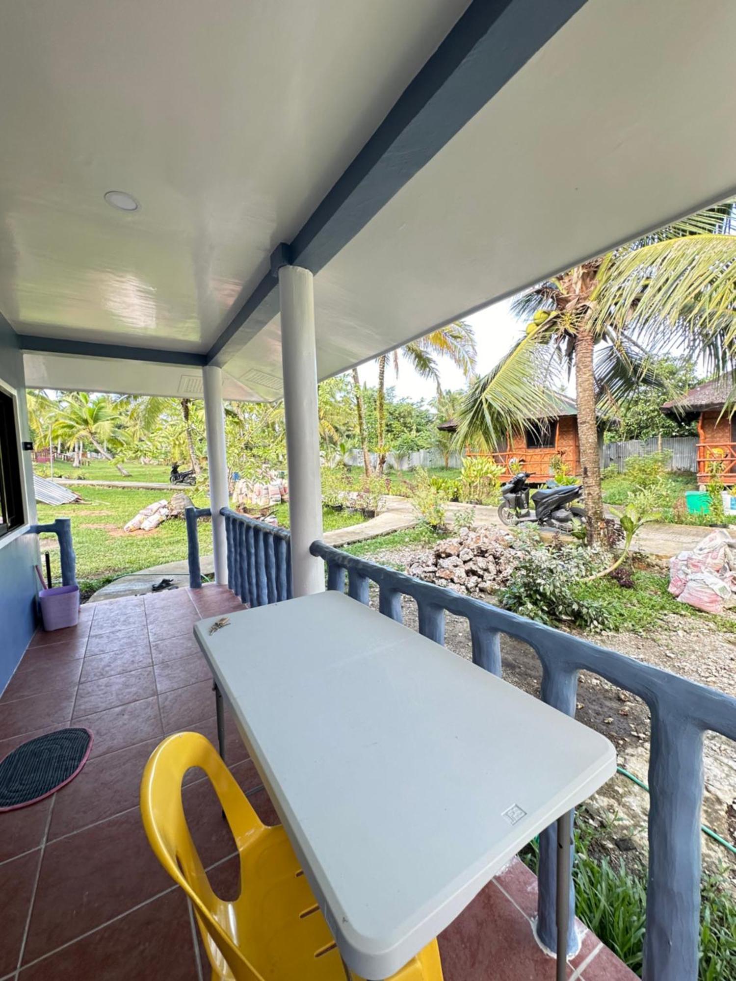 Cris & Mar Homestay Burgos  Exterior photo
