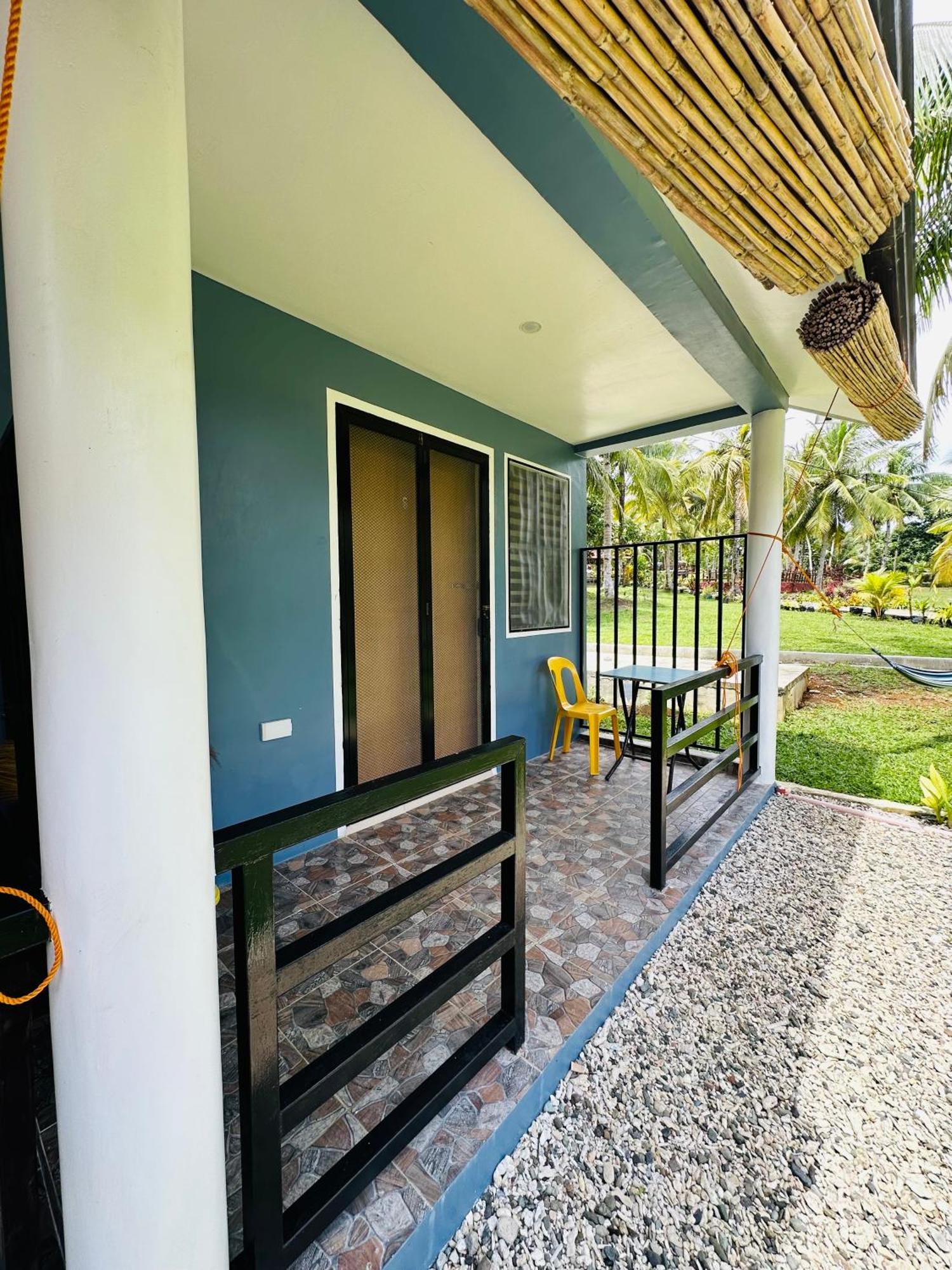 Cris & Mar Homestay Burgos  Exterior photo