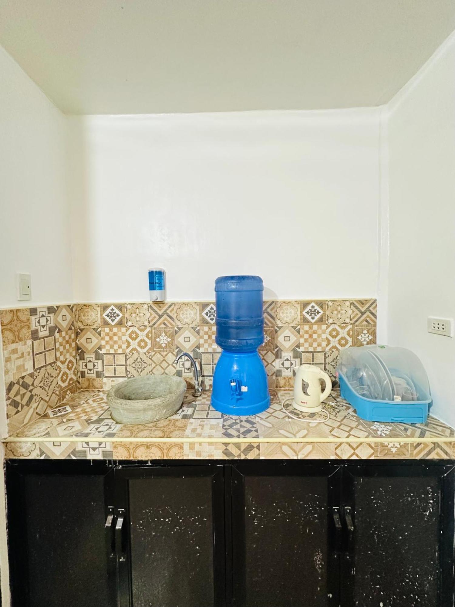 Cris & Mar Homestay Burgos  Exterior photo